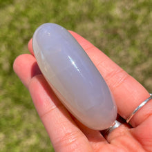 Load image into Gallery viewer, Blue Rose Quartz Palm Stone
